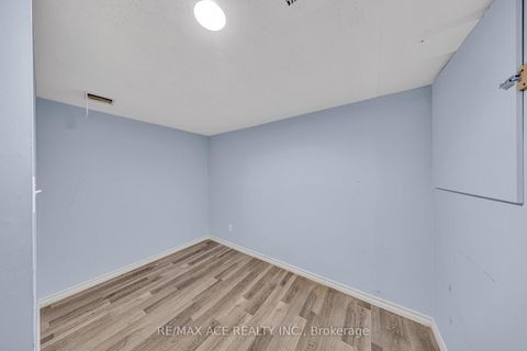 Photo 29 at 3 Hogan Drive, Woburn, Toronto