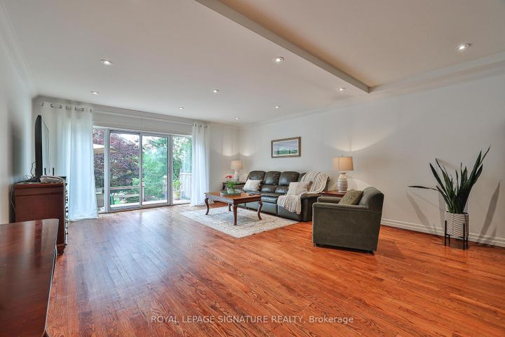 Photo 7 at 36 Martindale Road, Cliffcrest, Toronto