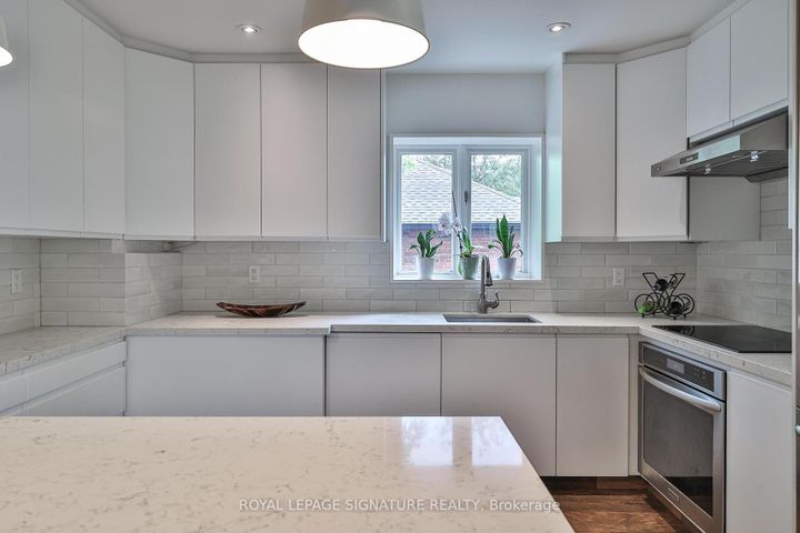 Photo 11 at 36 Martindale Road, Cliffcrest, Toronto