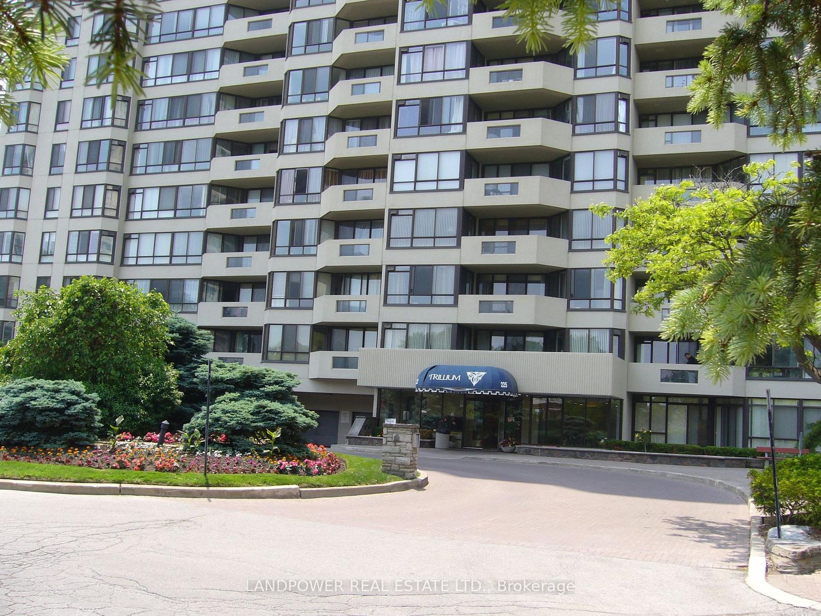 801 - 225 Bamburgh Circle, Steeles, Toronto 