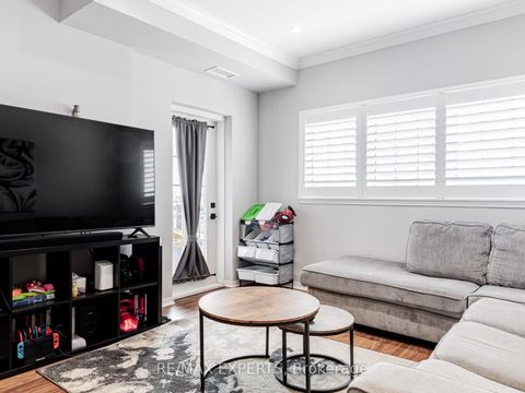 Photo 2 at 310 - 9451 Jane Street, Maple, Vaughan