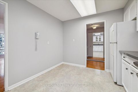 Photo 17 at 508 - 2185 Marine Drive, BR Bronte, Oakville