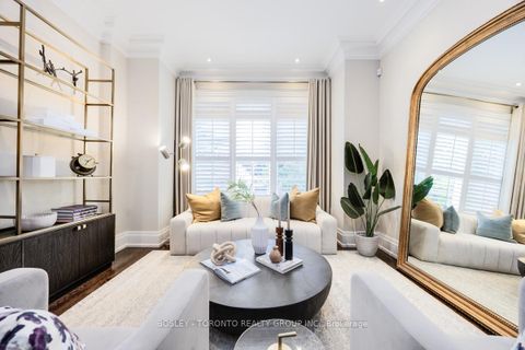 Photo 2 at 39 Camberwell Road, Cedarvale, Toronto