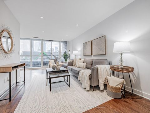 Photo 16 at 407 - 320 Richmond Street W, Moss Park, Toronto