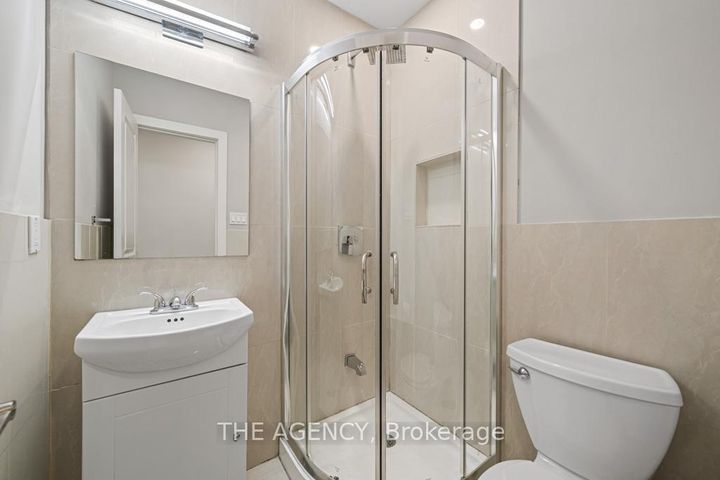 Photo 9 at 26 Gatwick Avenue, Lumsden, Toronto