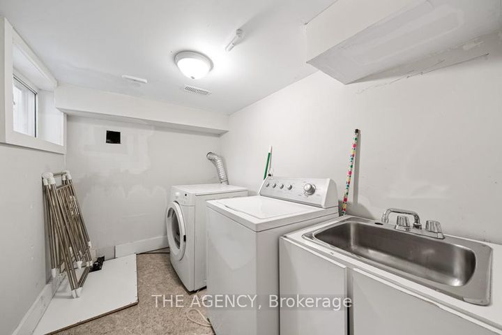 Photo 12 at 26 Gatwick Avenue, Lumsden, Toronto