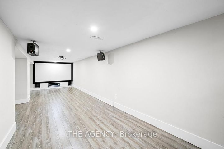 Photo 13 at 26 Gatwick Avenue, Lumsden, Toronto