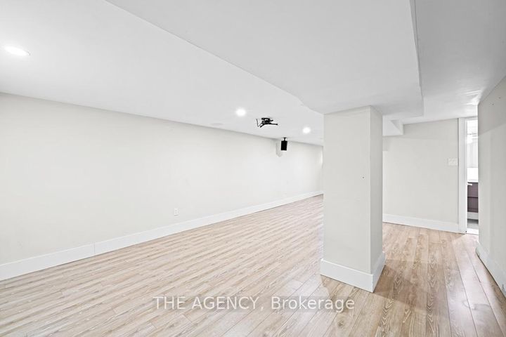 Photo 17 at 26 Gatwick Avenue, Lumsden, Toronto