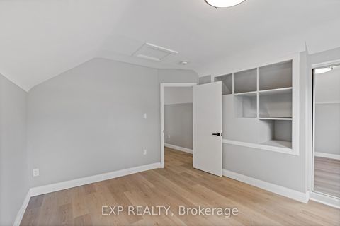 Photo 11 at 15 Eileen Avenue, Smythe, Toronto