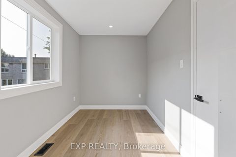 Photo 15 at 15 Eileen Avenue, Smythe, Toronto