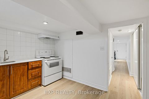 Photo 21 at 15 Eileen Avenue, Smythe, Toronto