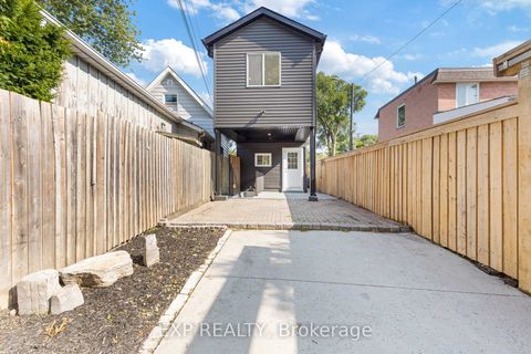 Photo 26 at 15 Eileen Avenue, Smythe, Toronto