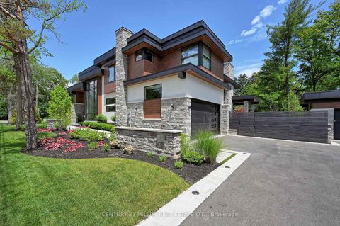 Photo 1 at 421 Chartwell Road, MO Morrison, Oakville
