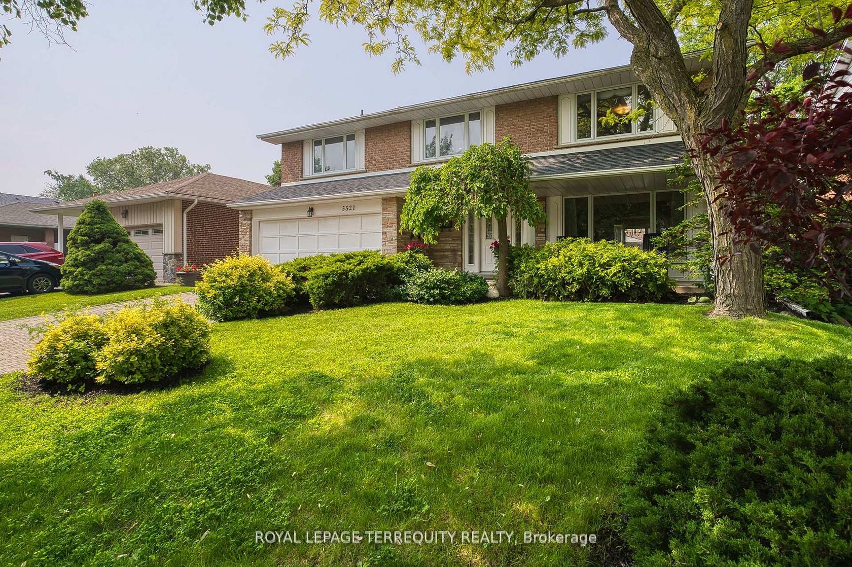 3521 Pinesmoke Crescent, Applewood, Mississauga 