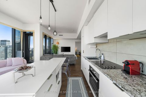 Photo 9 at 4704 - 5 St Joseph Street, Bay Street Corridor, Toronto