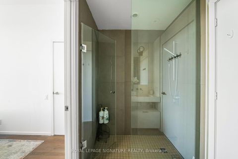 Photo 13 at 4704 - 5 St Joseph Street, Bay Street Corridor, Toronto