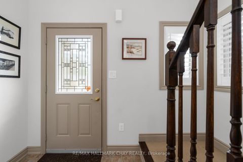 Photo 2 at 20 - 125 Huronia Road, Painswick North, Barrie Photo 2 at 20 - 125 Huronia Road, Painswick North, Barrie