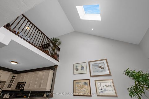 Photo 12 at 20 - 125 Huronia Road, Painswick North, Barrie Photo 12 at 20 - 125 Huronia Road, Painswick North, Barrie