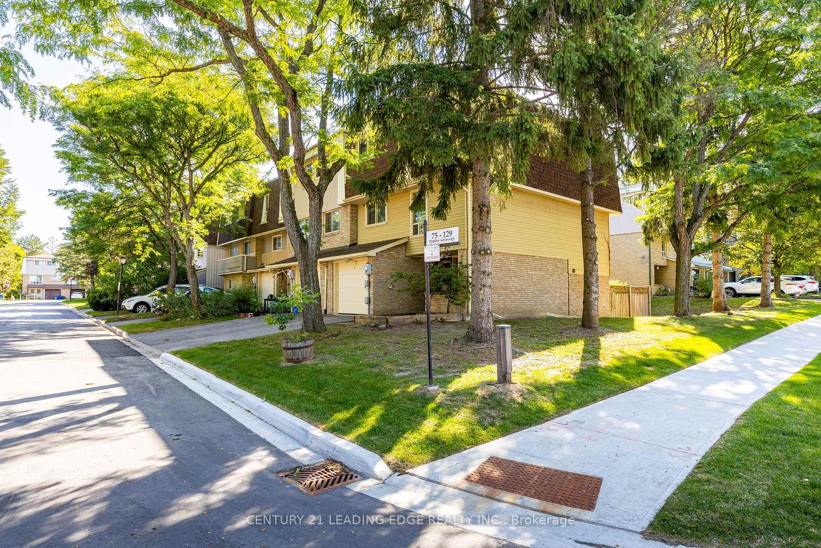 129 POPLAR Crescent, Aurora Highlands, Aurora 