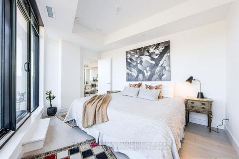 Photo 7 at 413 - 160 Kingsway Crescent, Kingsway South, Toronto
