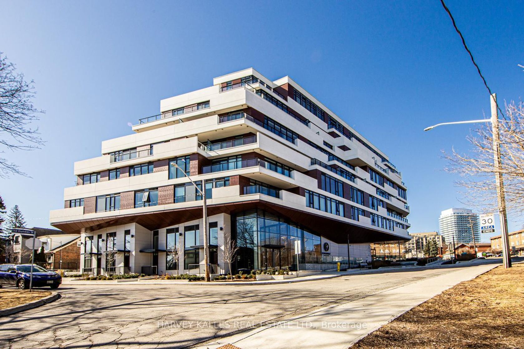413 - 160 Kingsway Crescent, Kingsway South, Toronto 