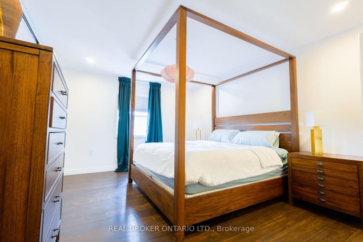 Photo 15 at 54 Tower Drive, Maryvale, Toronto