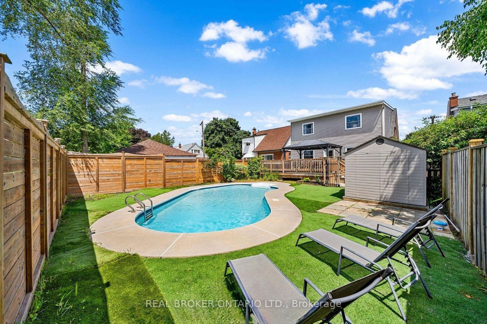54 Tower Drive, Maryvale, Toronto 2