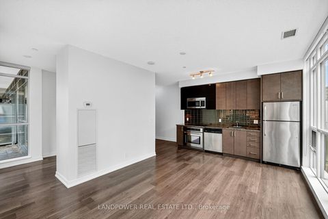 Photo 3 at 403 - 89 Dunfield Avenue, Mount Pleasant West, Toronto