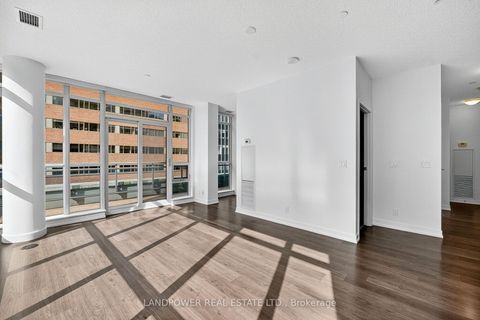 Photo 6 at 403 - 89 Dunfield Avenue, Mount Pleasant West, Toronto