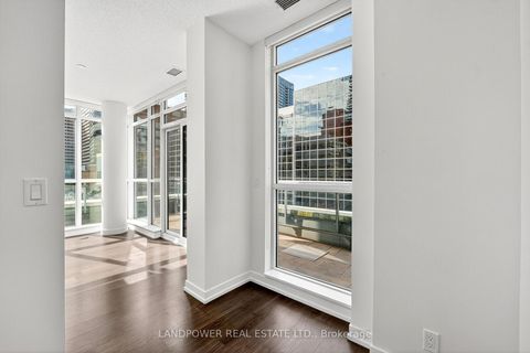 Photo 9 at 403 - 89 Dunfield Avenue, Mount Pleasant West, Toronto
