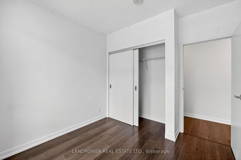 Photo 12 at 403 - 89 Dunfield Avenue, Mount Pleasant West, Toronto