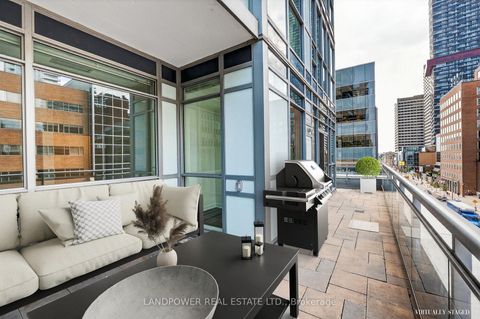 Photo 14 at 403 - 89 Dunfield Avenue, Mount Pleasant West, Toronto