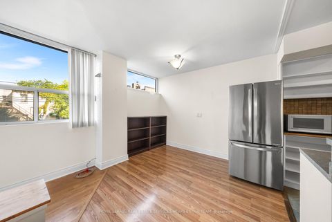 Photo 10 at 202 - 60 Montclair Avenue, Forest Hill South, Toronto