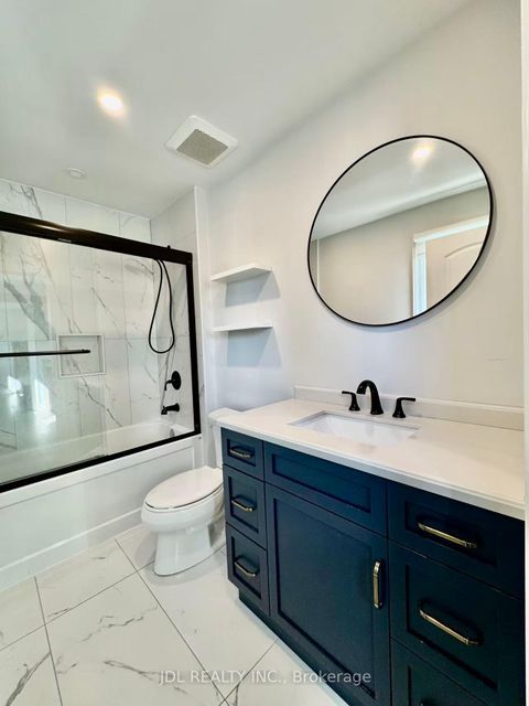 Photo 14 at 18 Findhorn Crescent, Maple, Vaughan