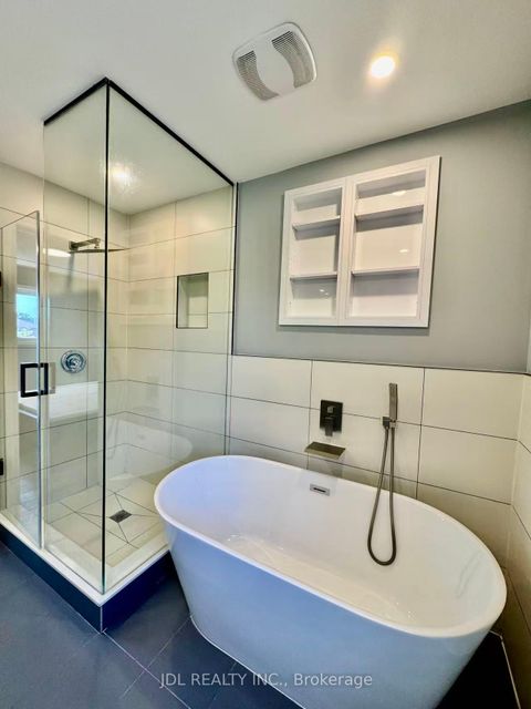 Photo 17 at 18 Findhorn Crescent, Maple, Vaughan