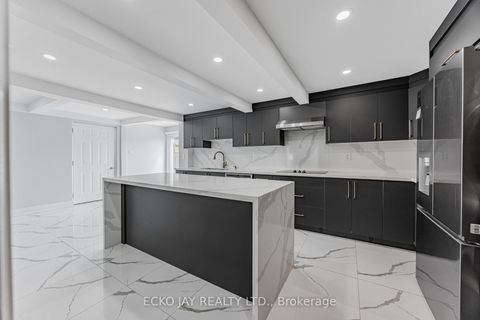 Photo 11 at 32 Hirondelle Place, Donalda, Toronto