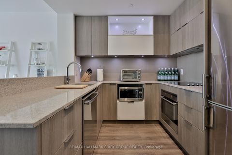 Photo 10 at 307 - 170 Sumach Street, Regent Park, Toronto