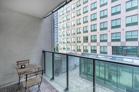 Photo 27 at 306 - 263 Wellington Street W, Waterfront Communities C1, Toronto