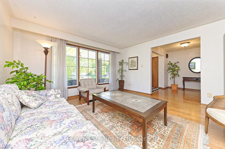 Photo 11 at 2406 Ravensthorpe Crescent, Erindale, Mississauga