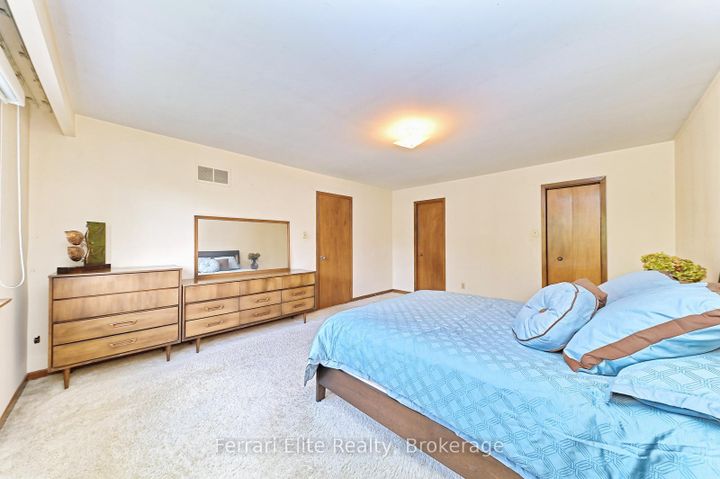 Photo 25 at 2406 Ravensthorpe Crescent, Erindale, Mississauga