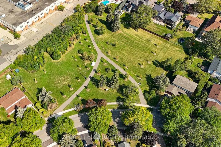 Photo 40 at 2406 Ravensthorpe Crescent, Erindale, Mississauga