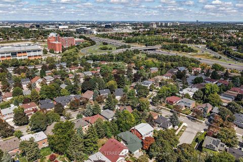 Photo 31 at 6 Tepee Court, Don Valley Village, Toronto