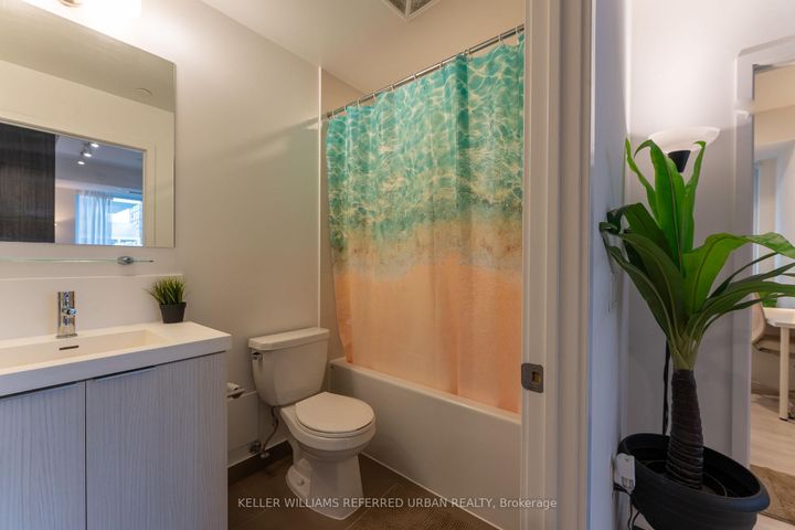 Photo 7 at 611 - 225 Sumach Street, Regent Park, Toronto