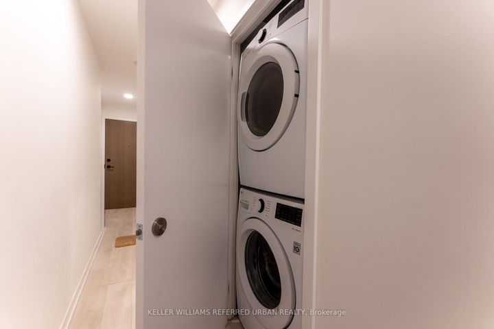Photo 8 at 611 - 225 Sumach Street, Regent Park, Toronto