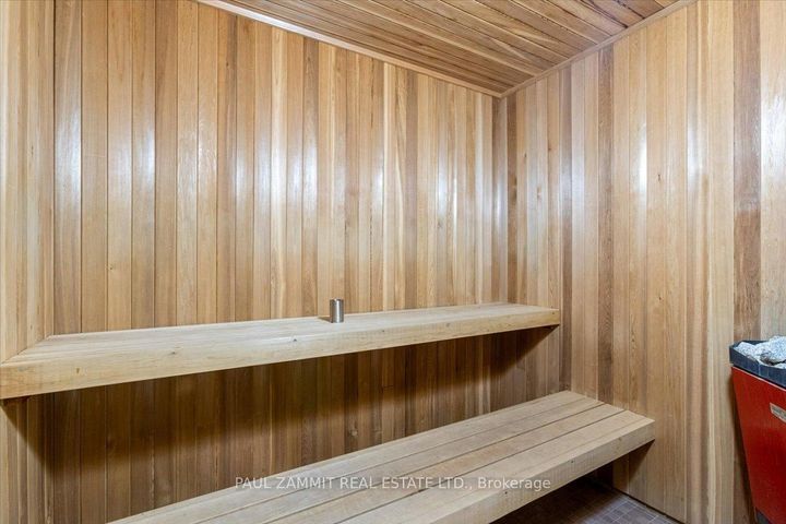 Photo 33 at 12 Old English Lane, Bayview Glen, Markham