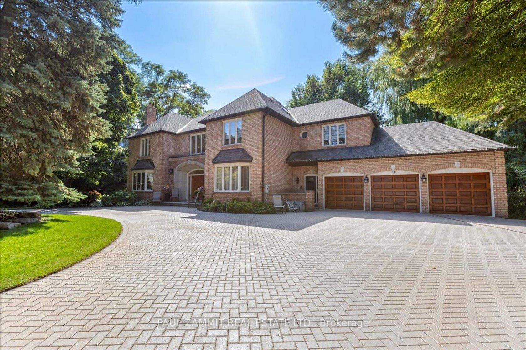 12 Old English Lane, Bayview Glen, Markham 2