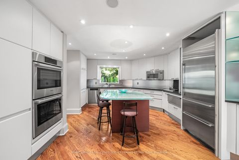 Photo 9 at 53 Colin Avenue, Eglinton, Toronto