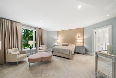 Photo 15 at 53 Colin Avenue, Eglinton, Toronto