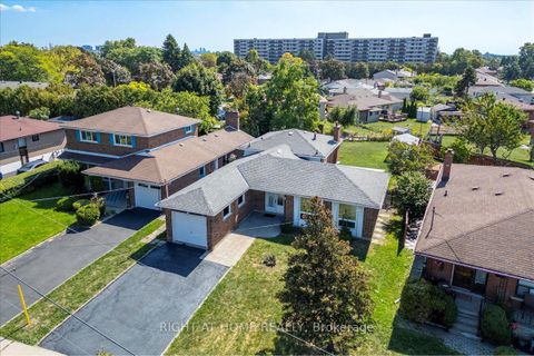 Photo 27 at 27 Villata Gardens, York University Heights, Toronto