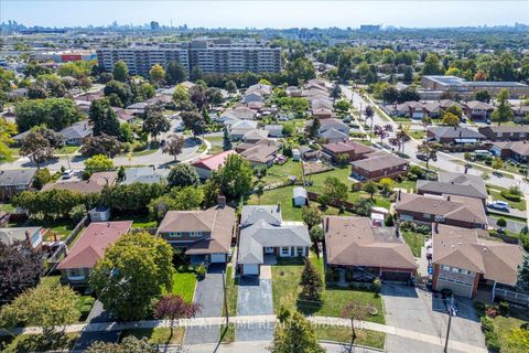 Photo 28 at 27 Villata Gardens, York University Heights, Toronto